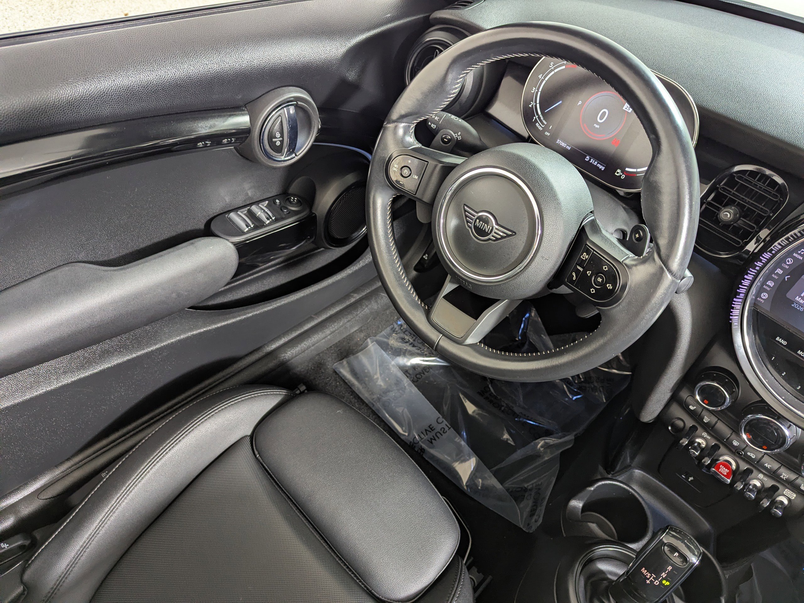Used 2024 MINI Cooper S image 9