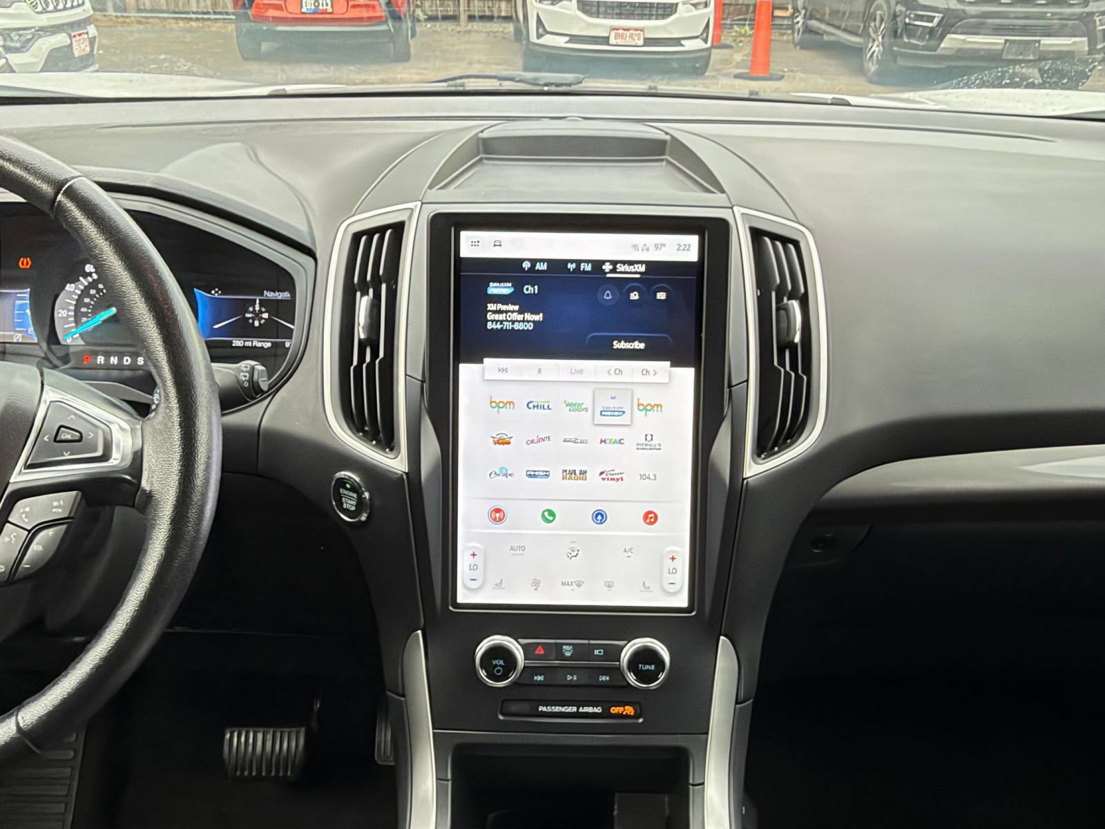 Used 2024 Ford Edge SEL AWD/4WD image 19