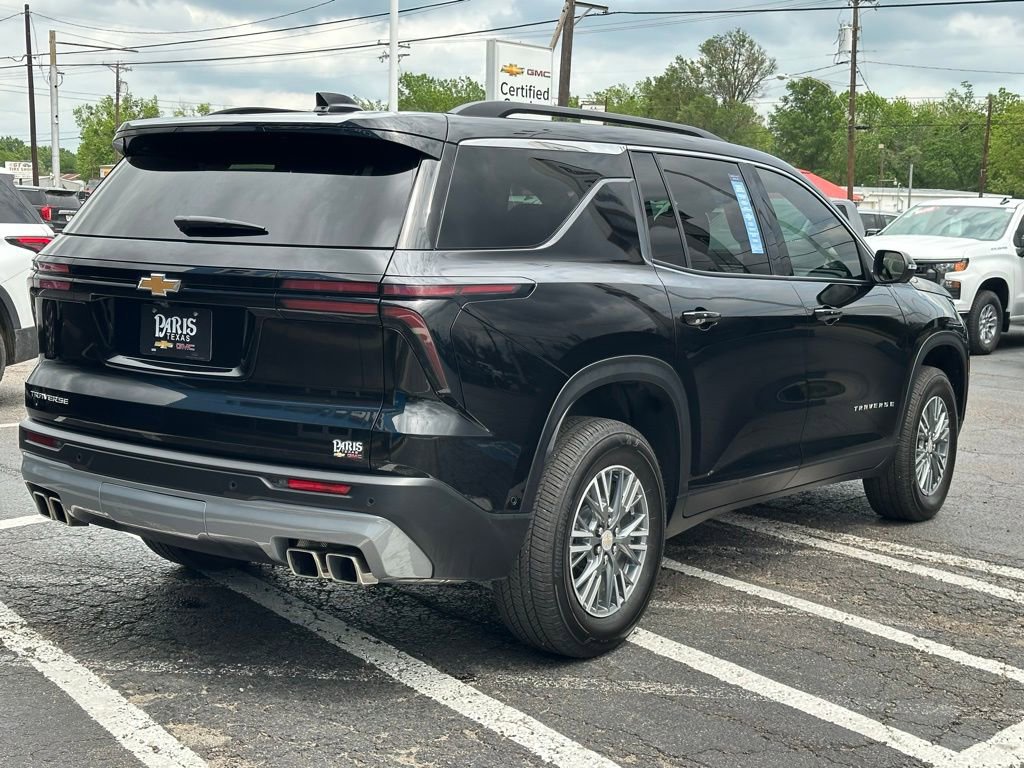 Used 2025 Chevrolet Traverse LT w/ Enhanced Driving Package FWD image 7