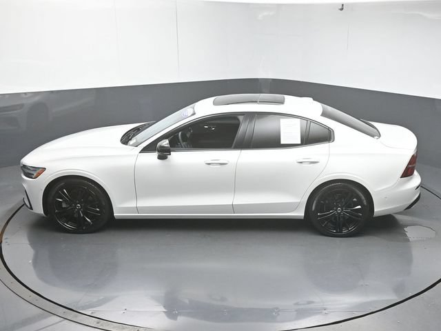 Certified 2024 Volvo S60 B5 Plus w/ Protection Package Premier AWD/4WD image 44