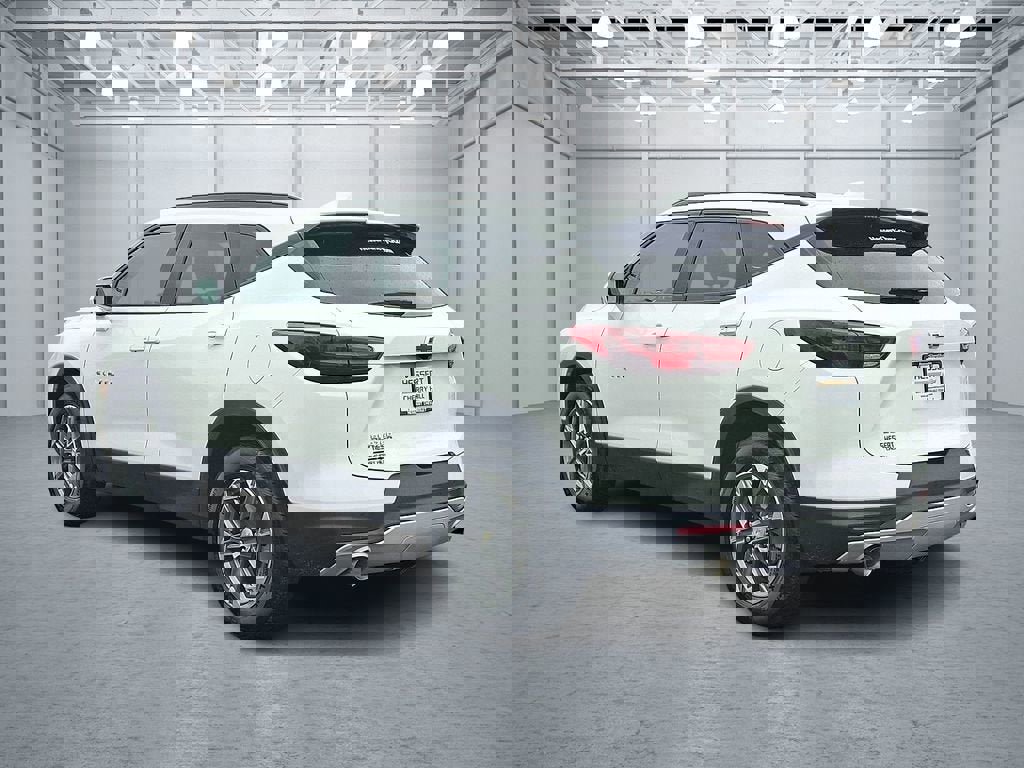 Certified 2024 Chevrolet Blazer LT w/ Convenience Package image 8