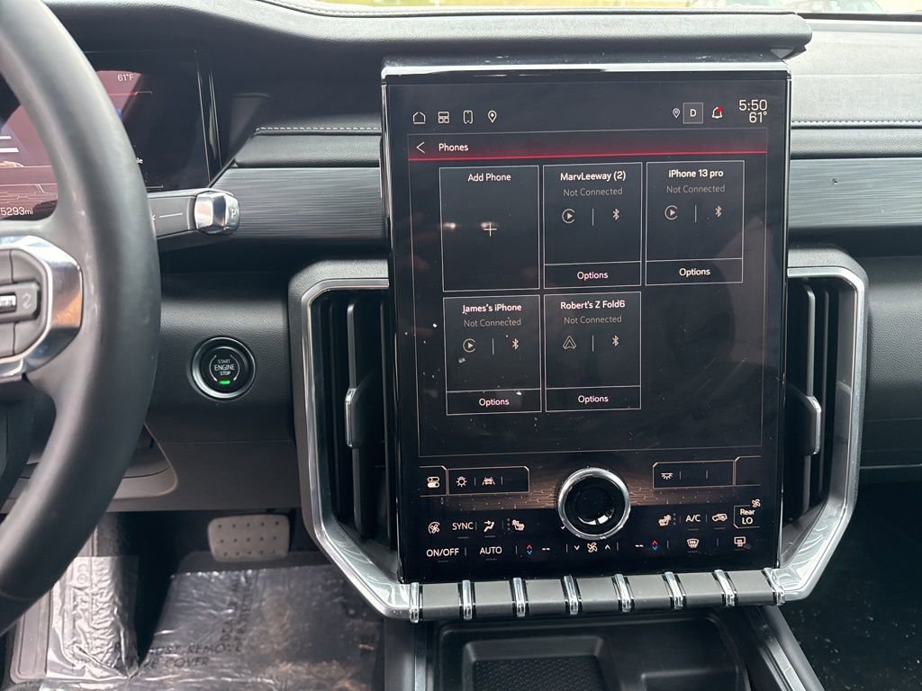 Used 2025 GMC Acadia Elevation image 17