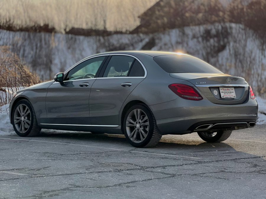 Used 2015 Mercedes-Benz C 300 4MATIC Sedan image 6
