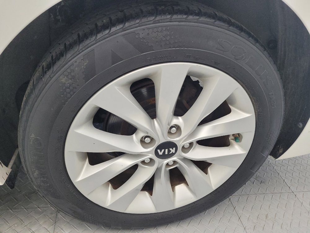 Used 2016 Kia Optima EX w/ Option Group 040 FWD image 31