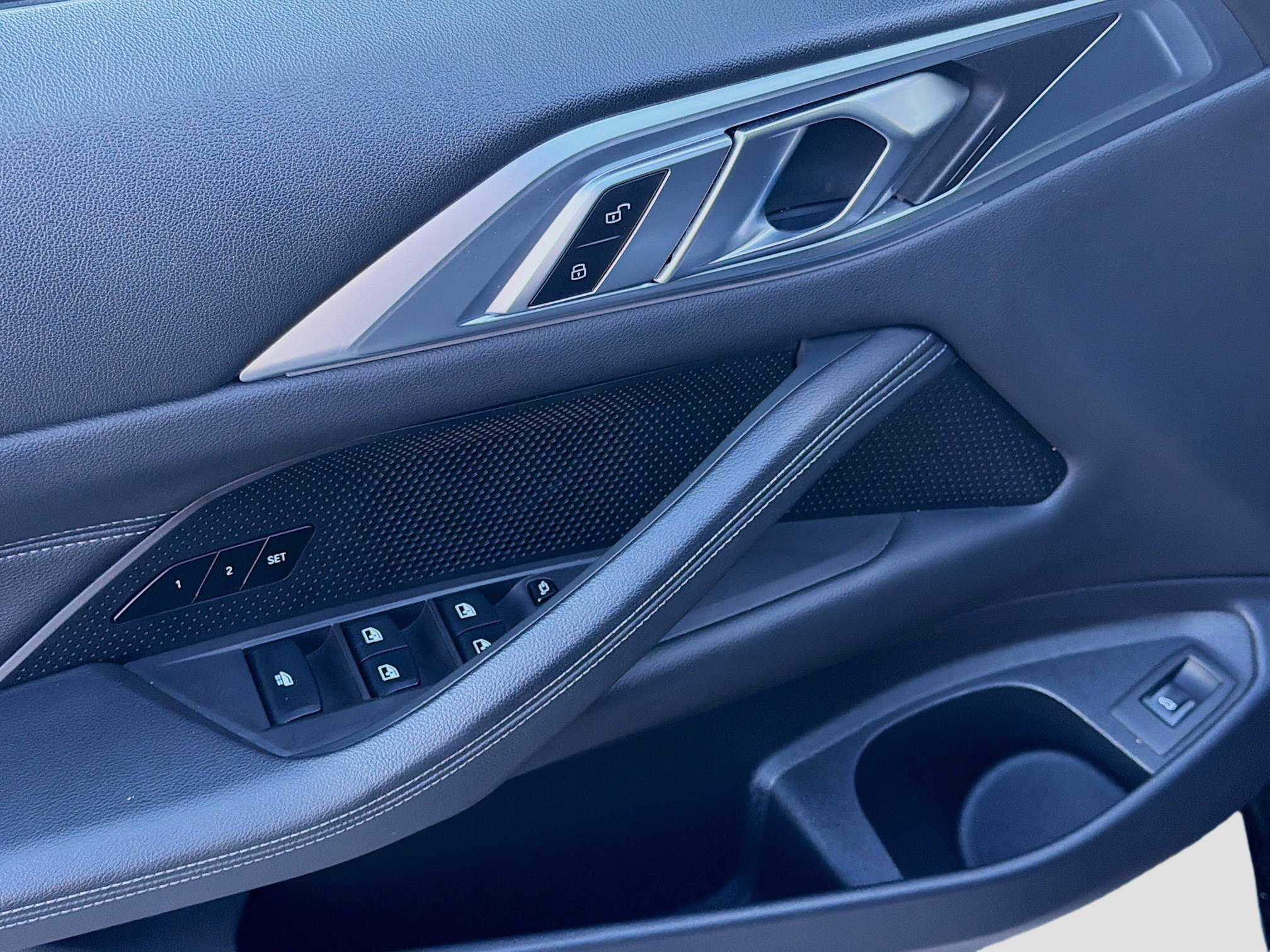 Used 2025 BMW 430i Convertible image 15