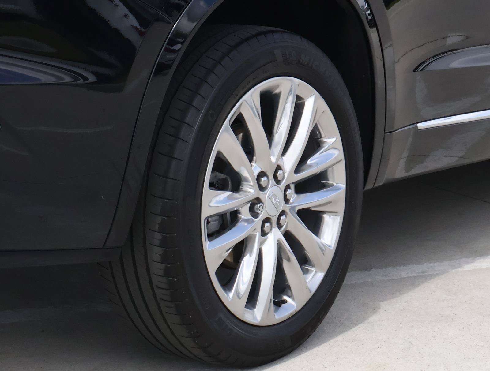 Certified 2024 Cadillac XT6 Premium Luxury AWD/4WD image 10