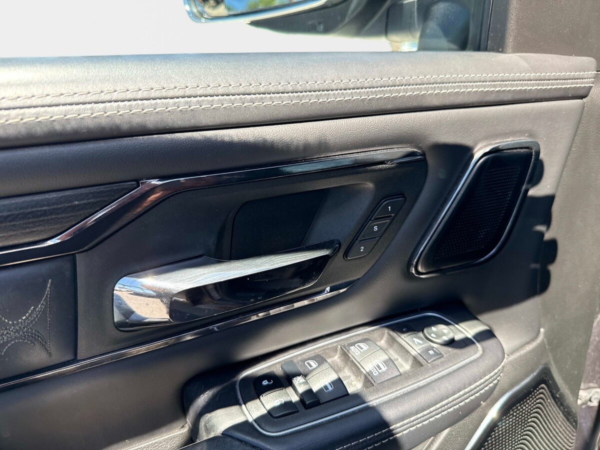 Used 2022 RAM 1500 Limited RWD image 18