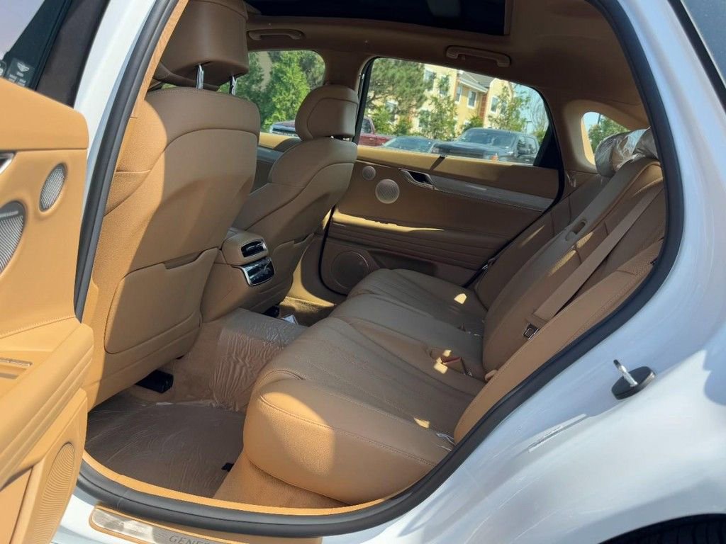 New 2026 Genesis G80 2.5T Advanced image 7