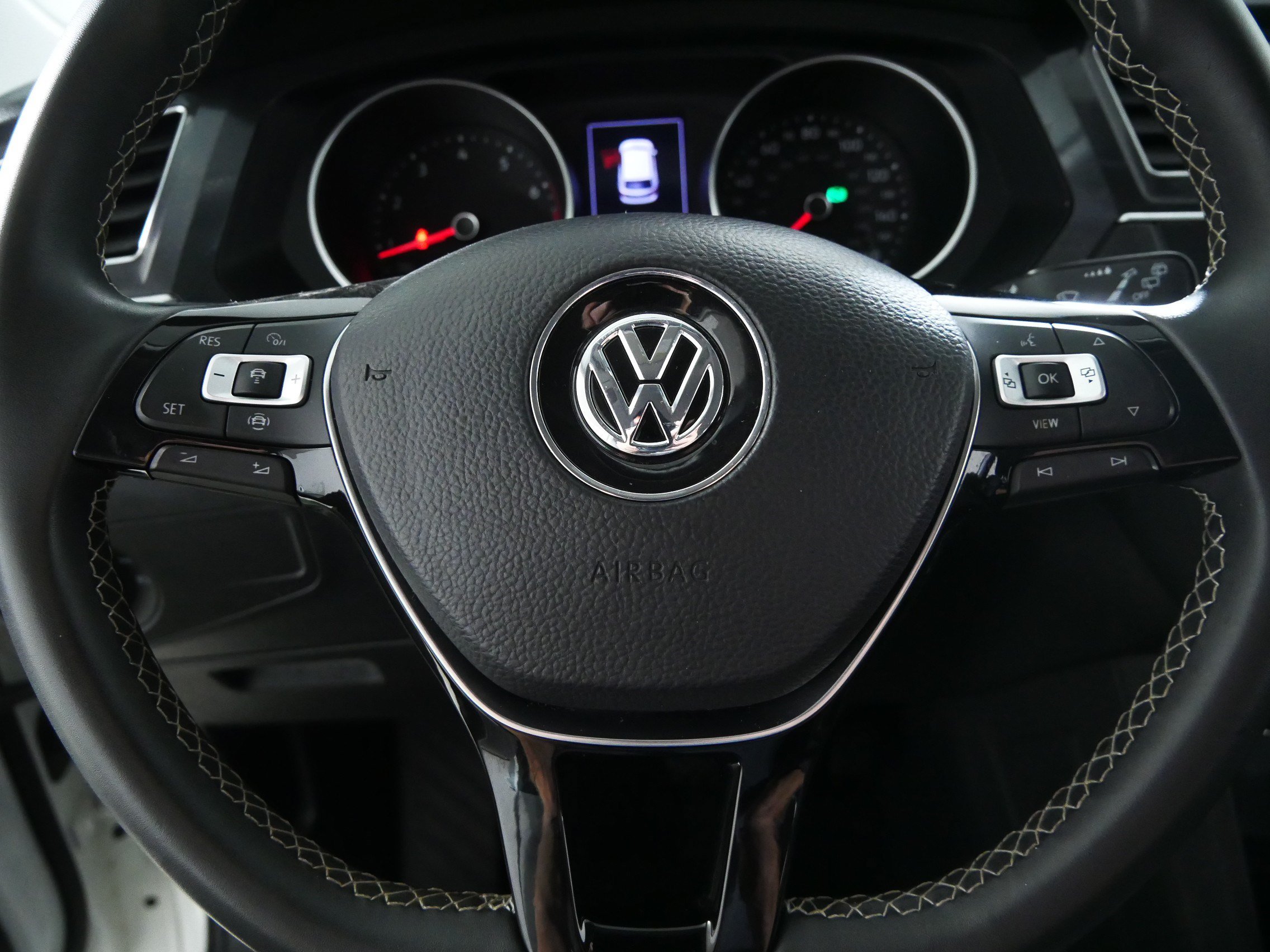 Used 2021 Volkswagen Tiguan SE AWD/4WD image 25