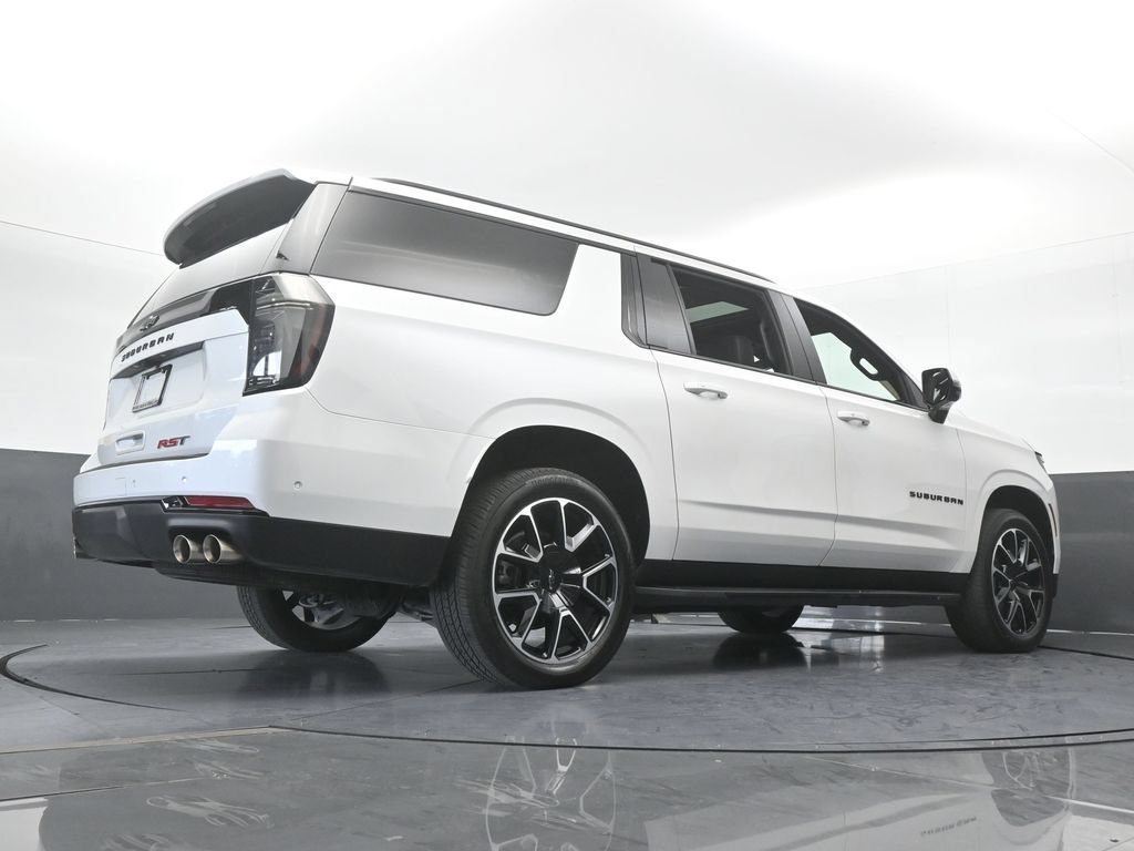 Used 2025 Chevrolet Suburban RST w/ Comfort Package RWD image 73