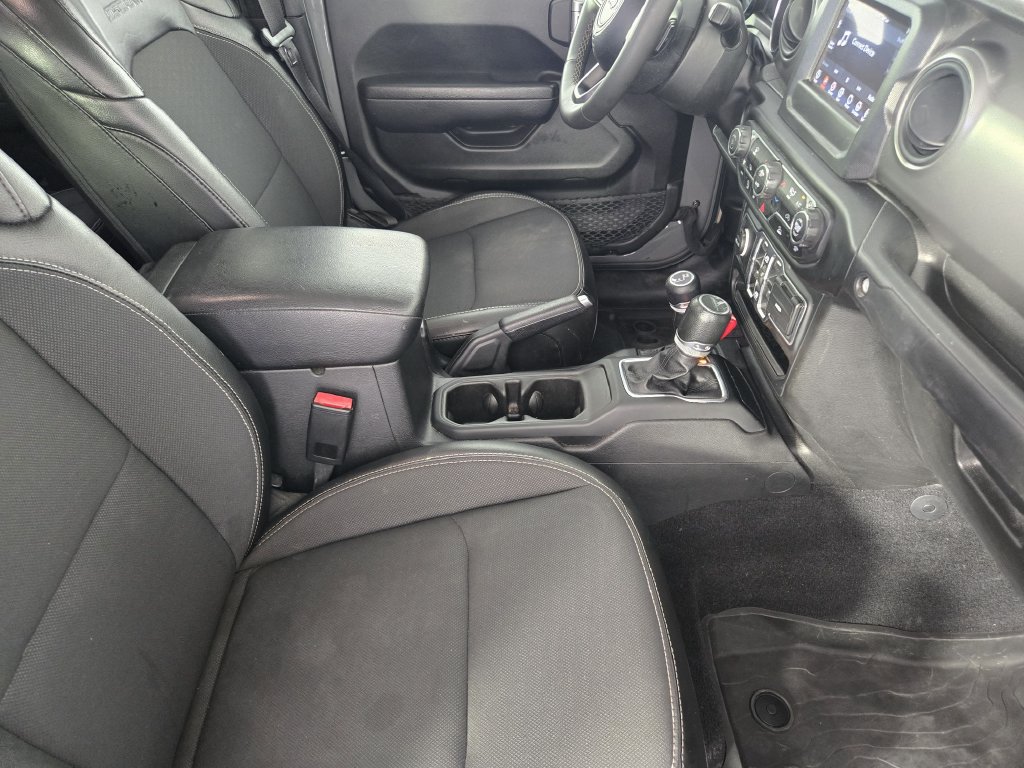 Used 2023 Jeep Gladiator Sport AWD/4WD image 16