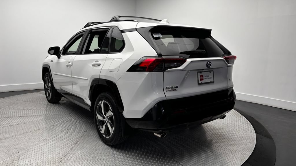 Used 2023 Toyota RAV4 SE w/ Weather & Moonroof Package AWD/4WD image 40