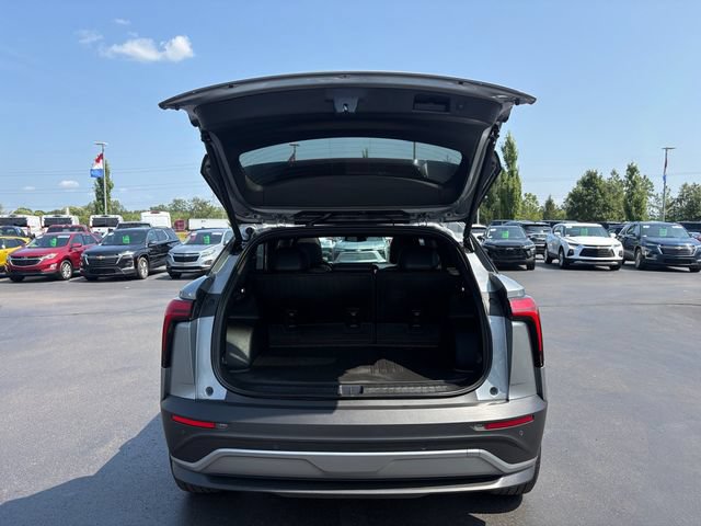 Used 2024 Chevrolet Blazer EV LT AWD/4WD image 16
