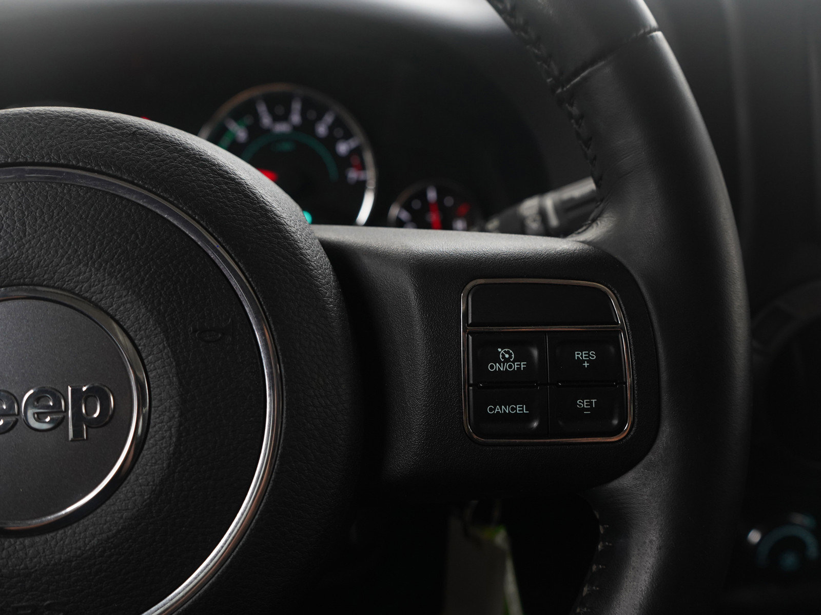 Used 2012 Jeep Wrangler Unlimited Sport image 26