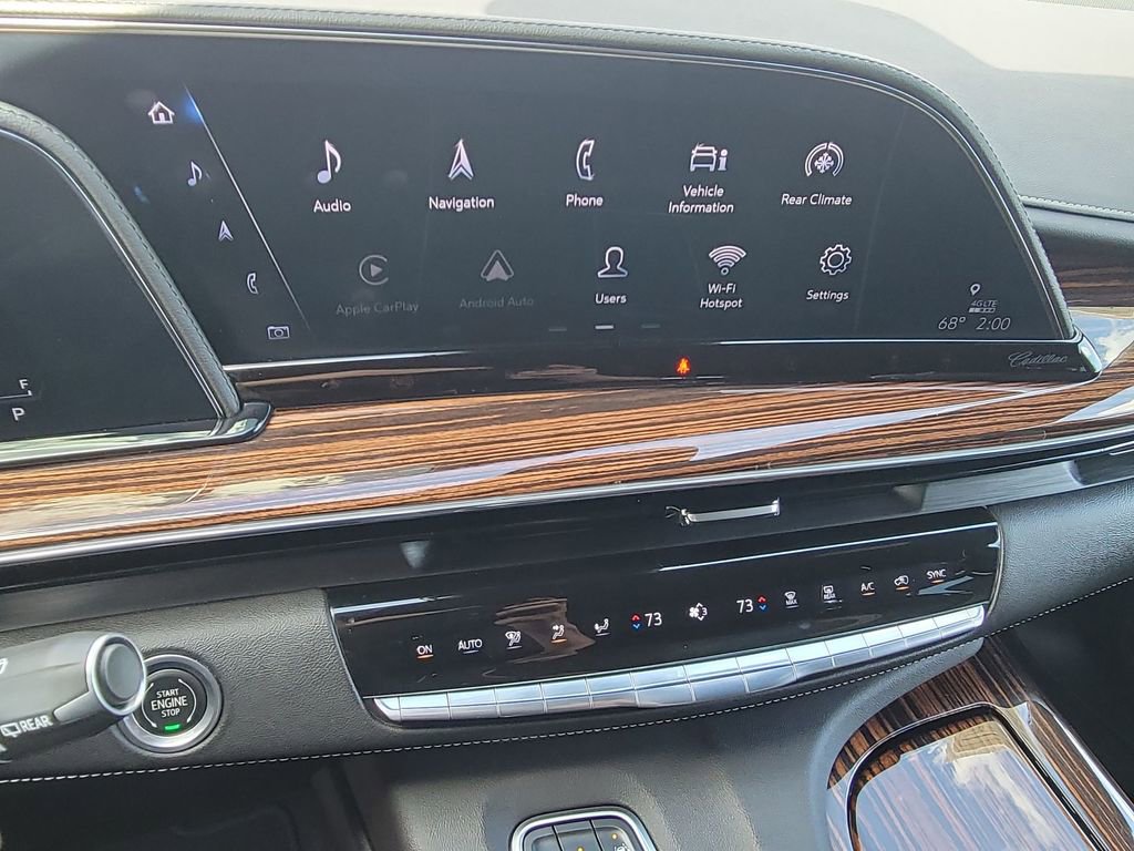 Certified 2022 Cadillac Escalade Premium Luxury image 13