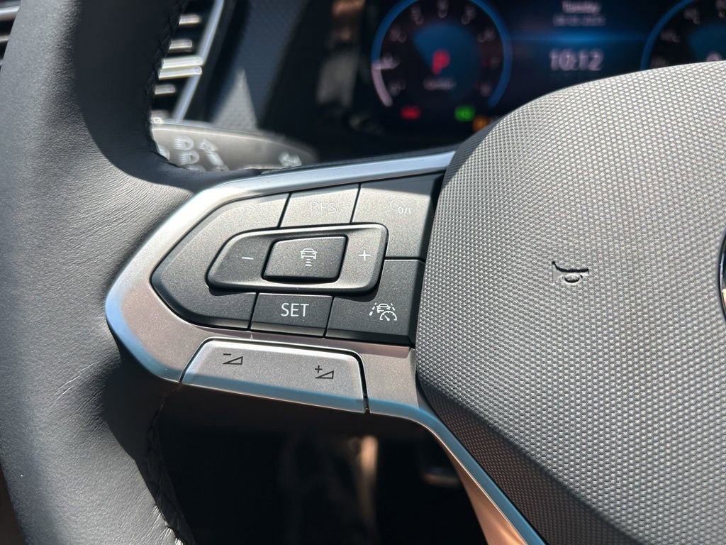 New 2025 Volkswagen Atlas Cross Sport SEL Premium R-Line image 21