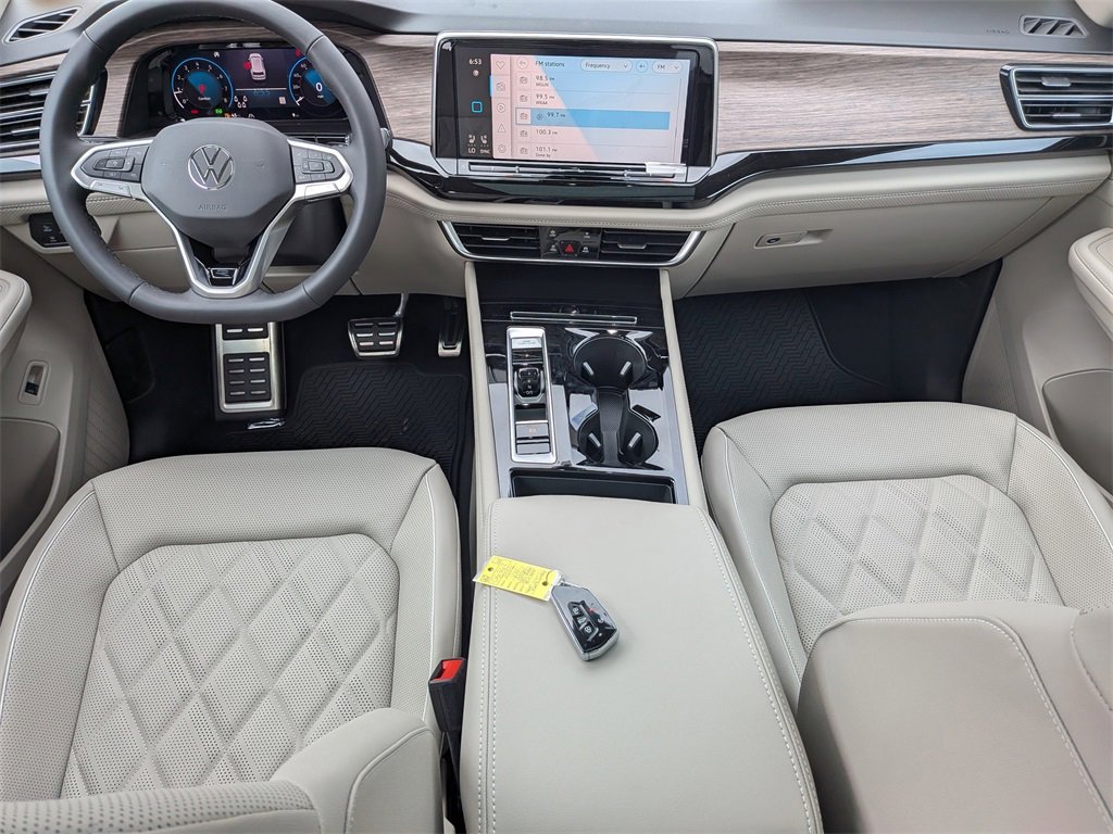 New 2026 Volkswagen Atlas SEL Premium R-Line image 17