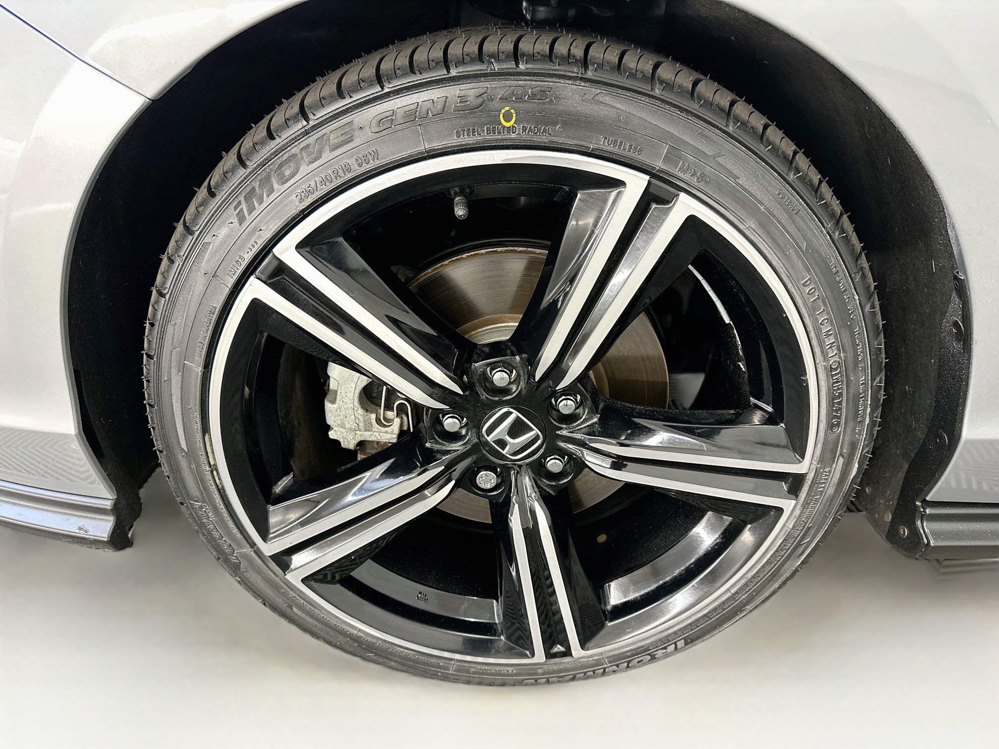 Used 2023 Honda Accord Sport image 34