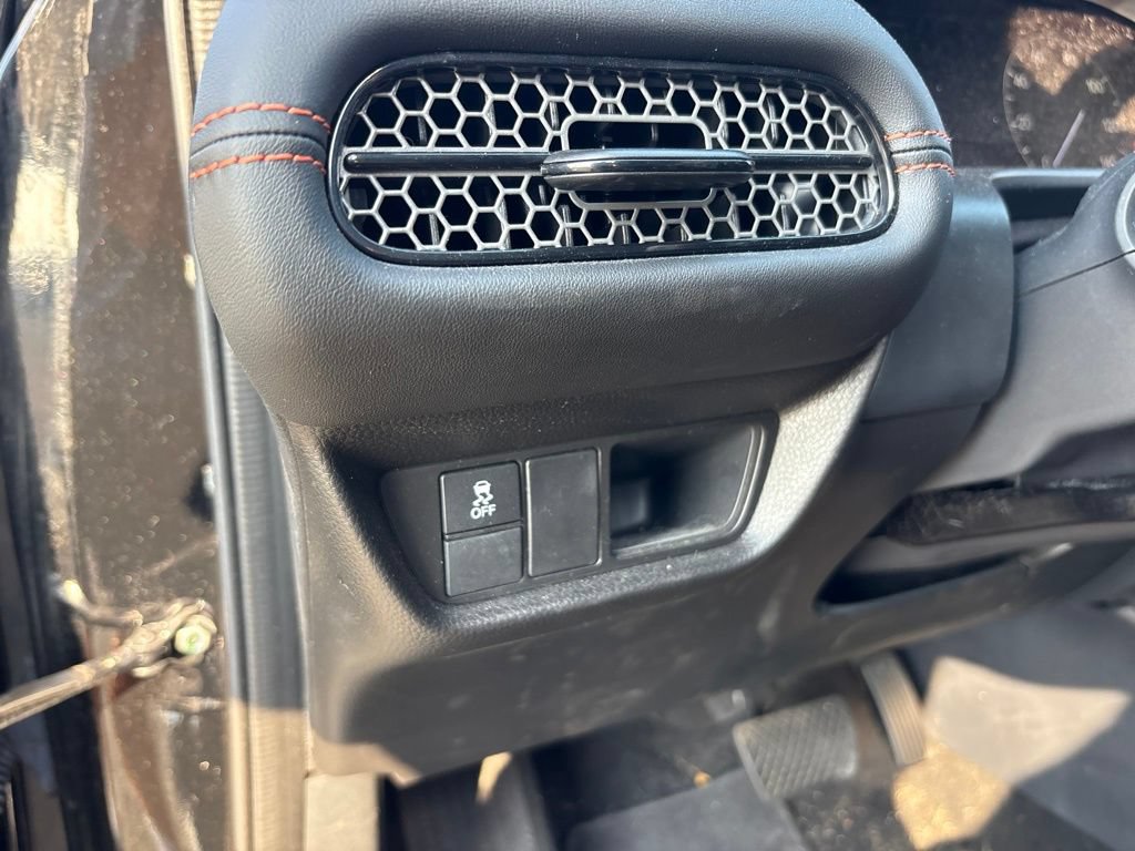 Used 2025 Honda HR-V Sport image 19