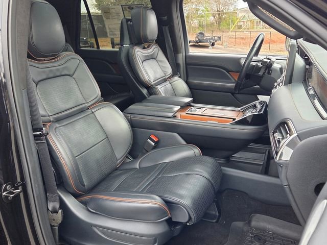 Used 2024 Lincoln Navigator Black Label image 18