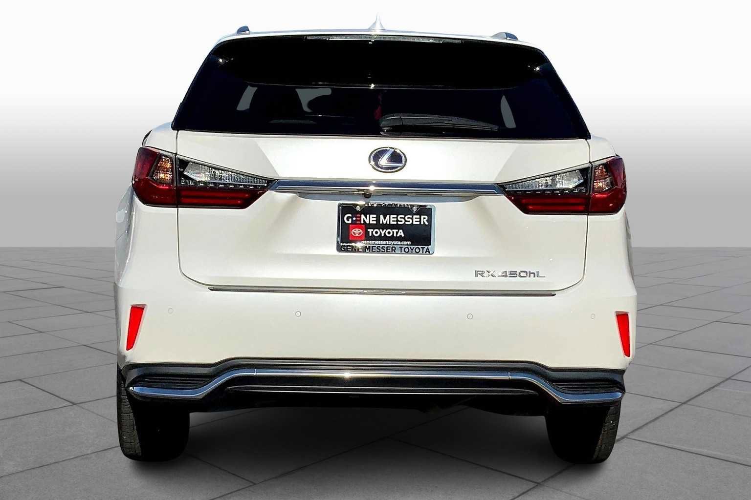 Used 2020 Lexus RX 450hL AWD w/ Premium Package image 4