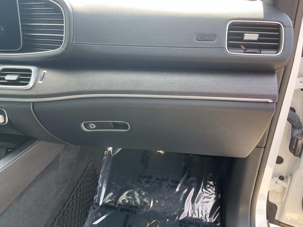 Used 2020 Mercedes-Benz GLS 450 4MATIC image 28