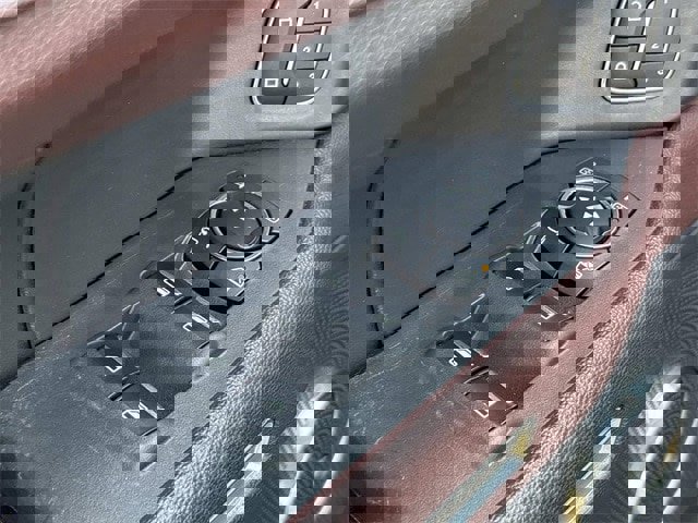 Certified 2024 Ford Expedition Limited image 27