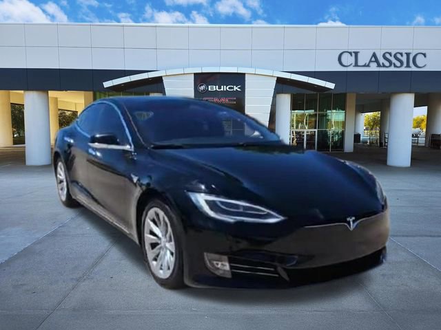 Used 2019 Tesla Model S Long Range video 2