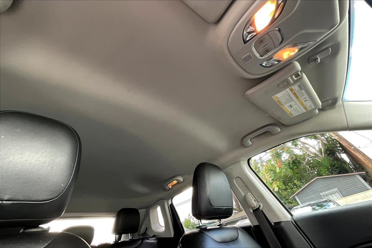 Used 2020 Jeep Compass Latitude FWD image 22