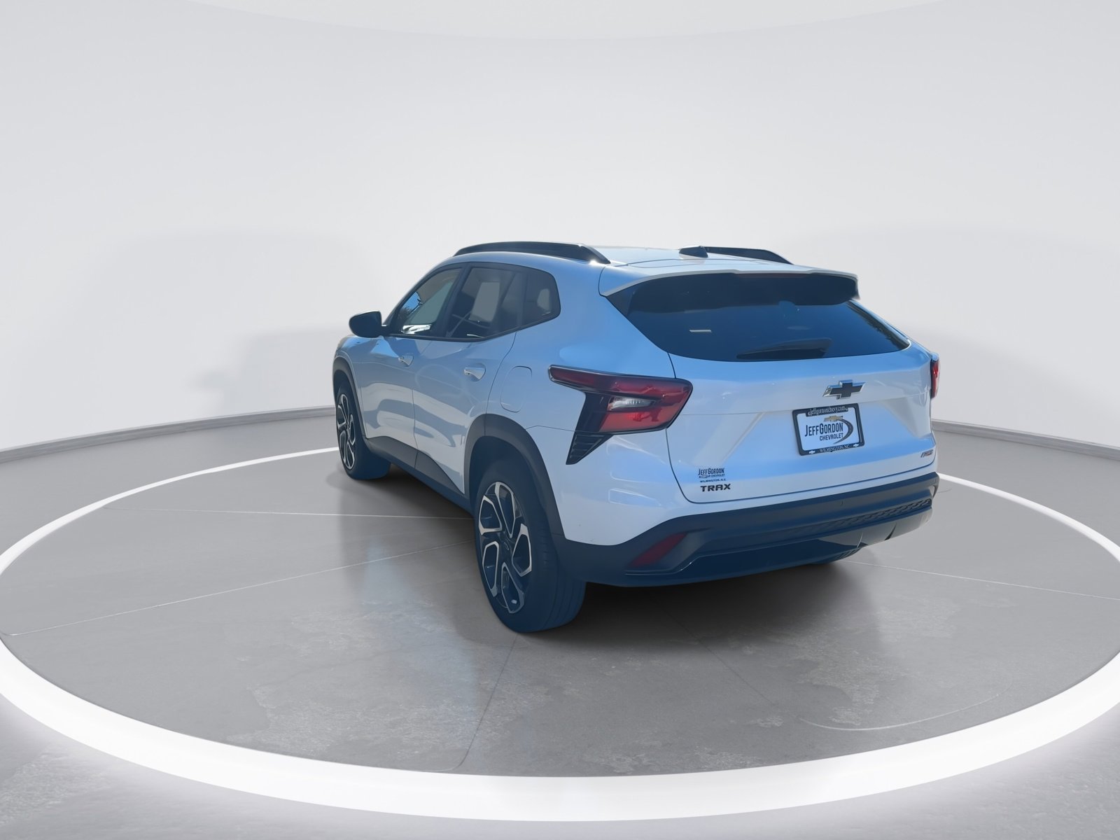 Used 2024 Chevrolet Trax RS w/ Driver Confidence Package image 7