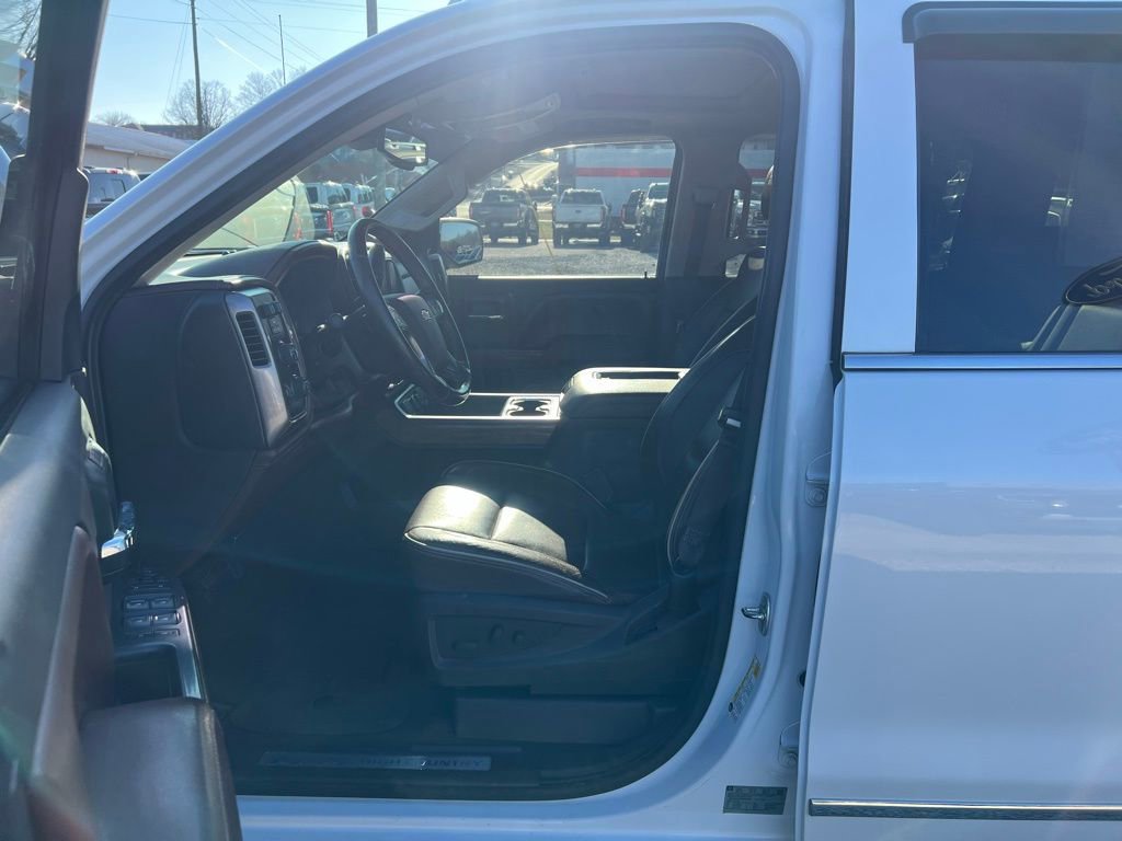Used 2016 Chevrolet Silverado 1500 High Country w/ High Country Premium Package image 13