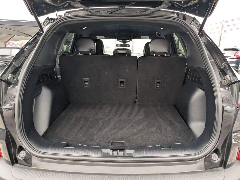 Used 2025 Ford Escape ST-Line AWD/4WD image 25