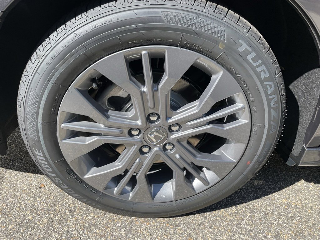 New 2026 Honda Odyssey Touring image 7