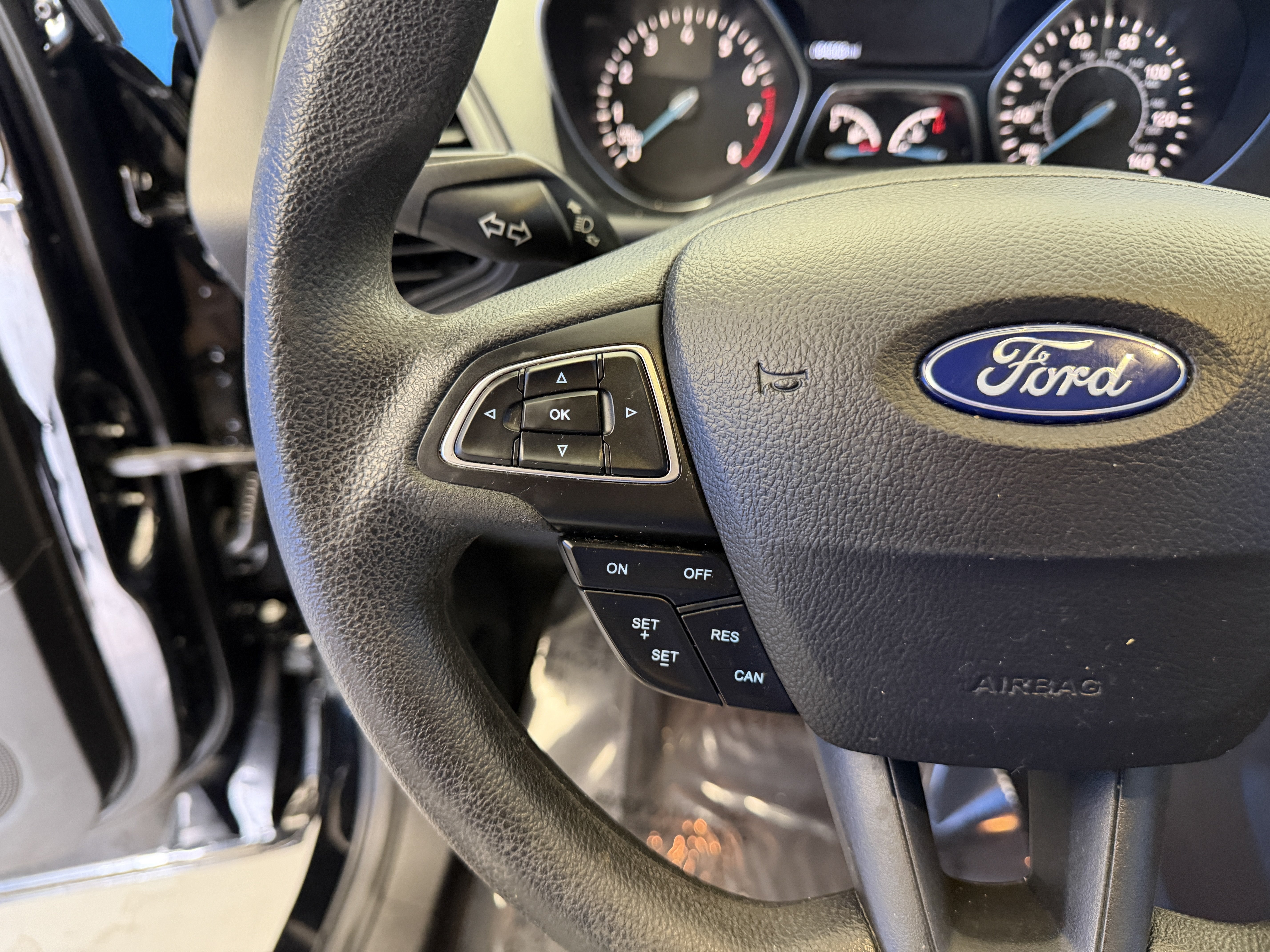 Used 2017 Ford Escape S FWD image 14