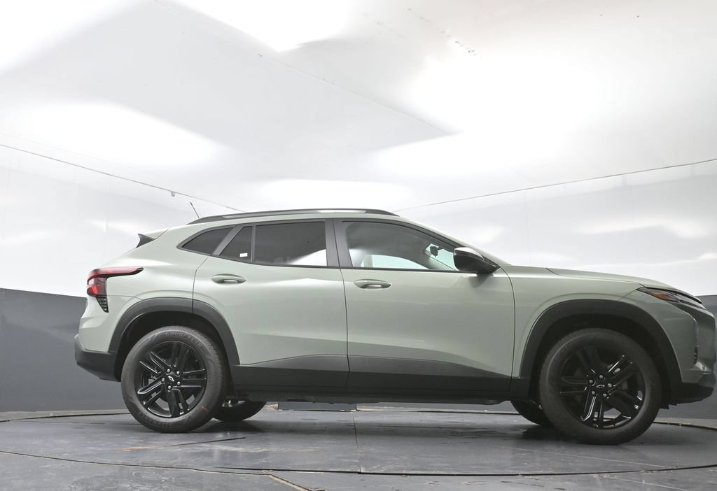 New 2026 Chevrolet Trax ACTIV FWD image 37