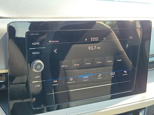 New 2025 Volkswagen Taos S image 11