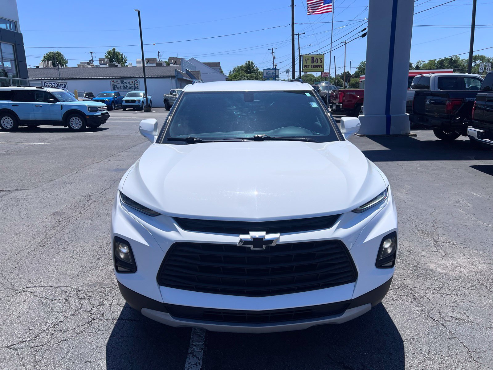Used 2019 Chevrolet Blazer LT FWD image 3