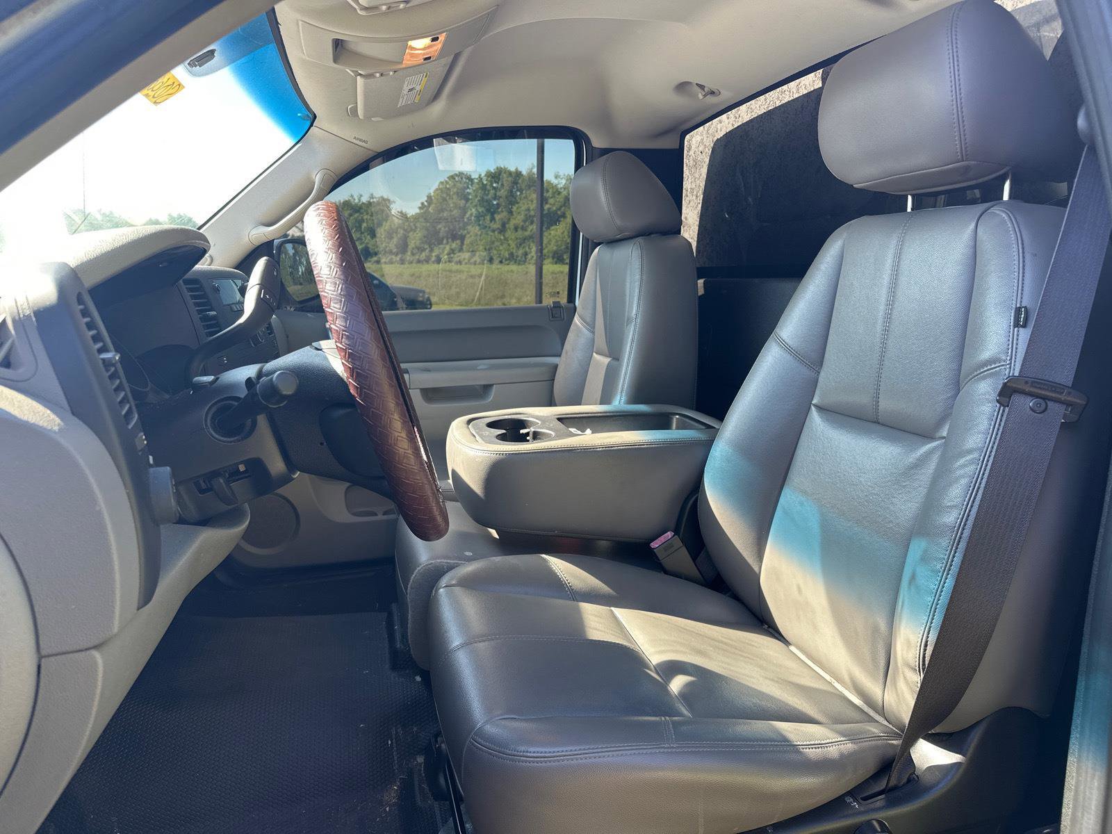 Used 2012 Chevrolet Silverado 1500 W/T RWD image 14