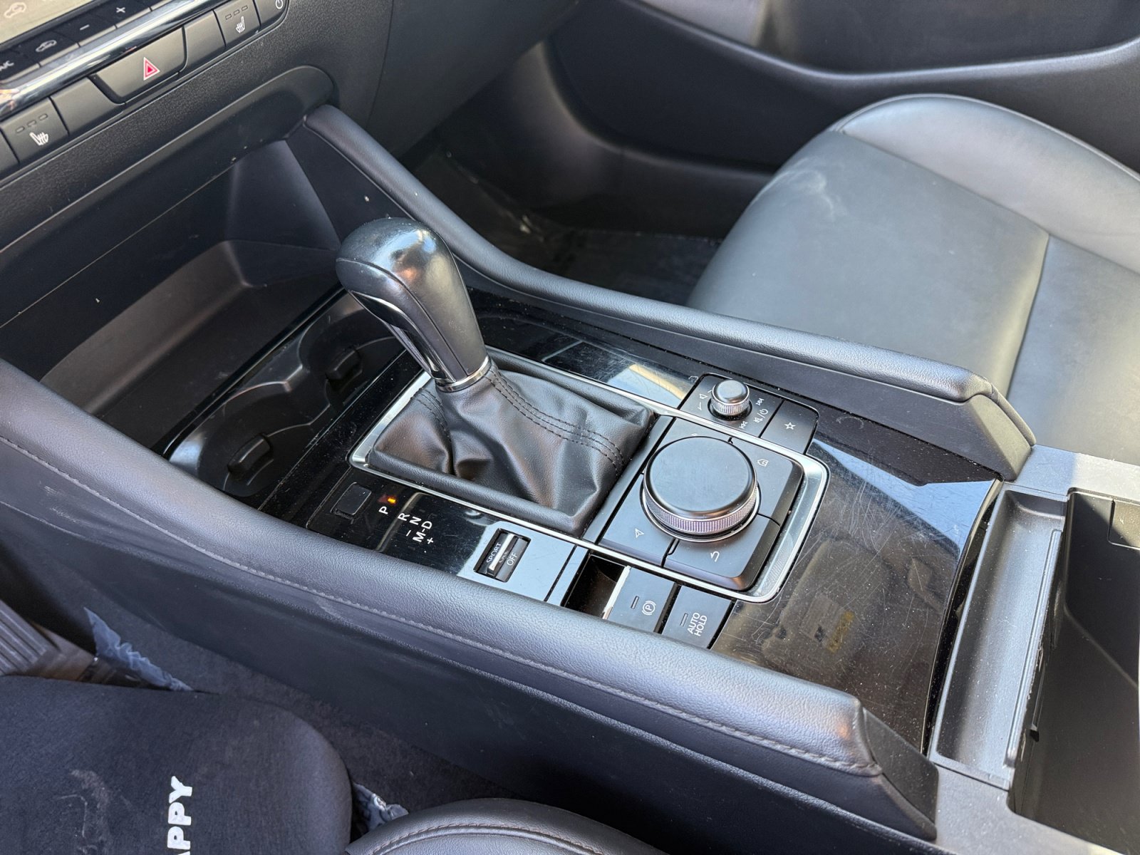 Used 2024 MAZDA MAZDA3 s FWD image 13