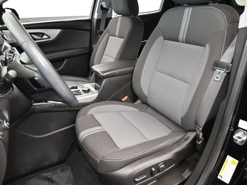 Certified 2023 Chevrolet Blazer LT w/ Driver Confidence Package image 10