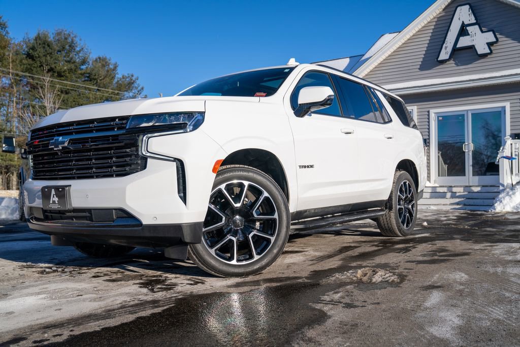 Used 2023 Chevrolet Tahoe RST w/ Luxury Package image 1