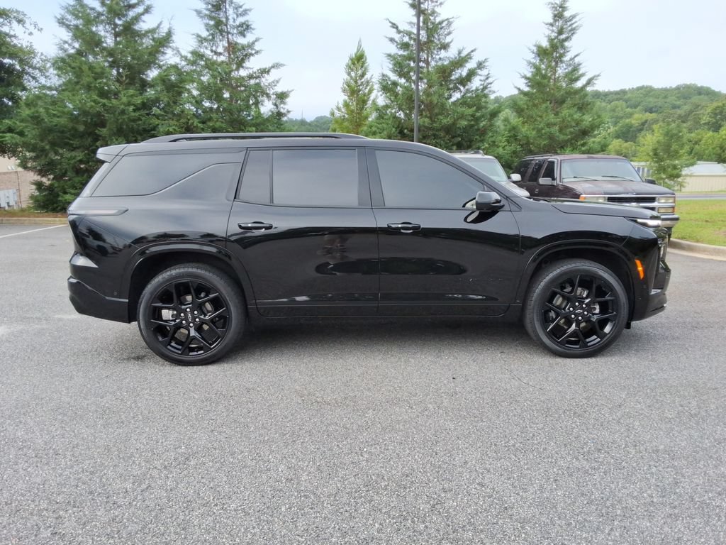 Certified 2026 Chevrolet Traverse RS w/ LPO, Floor Liner Package AWD/4WD image 4