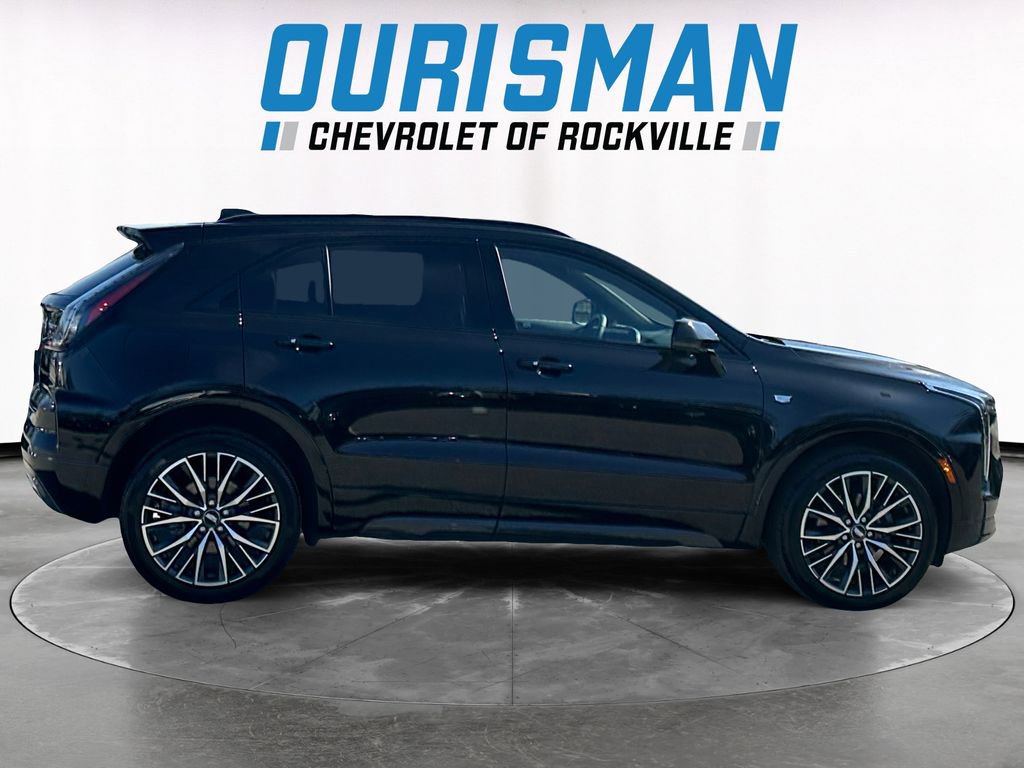Used 2025 Cadillac XT4 Sport image 7