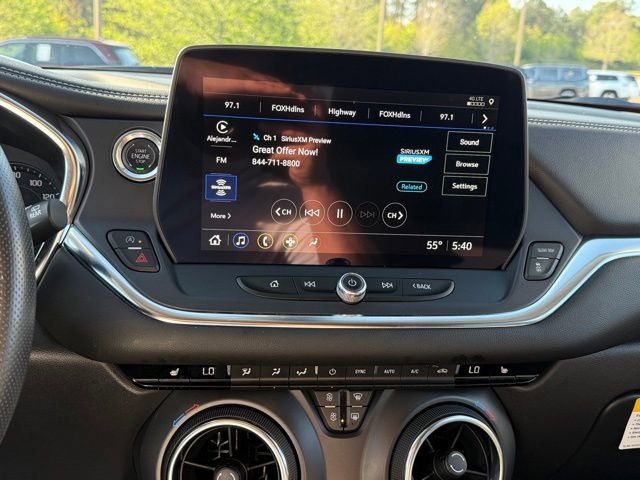 Used 2025 Chevrolet Blazer LT image 19