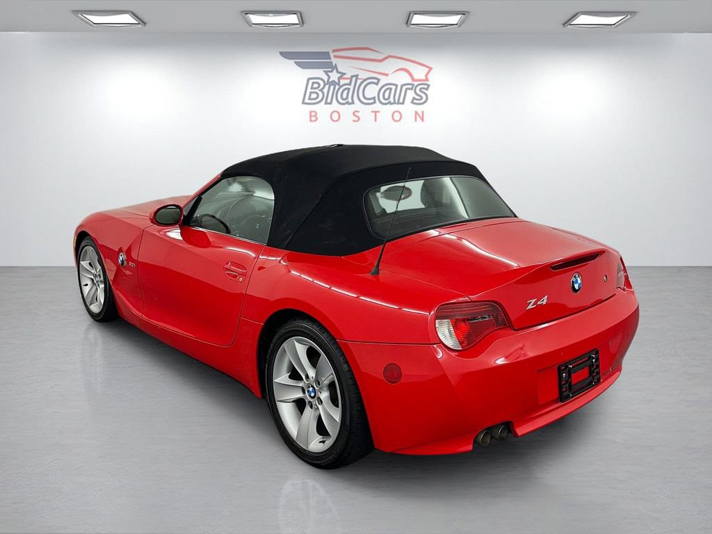 Used 2006 BMW Z4 3.0i RWD image 6