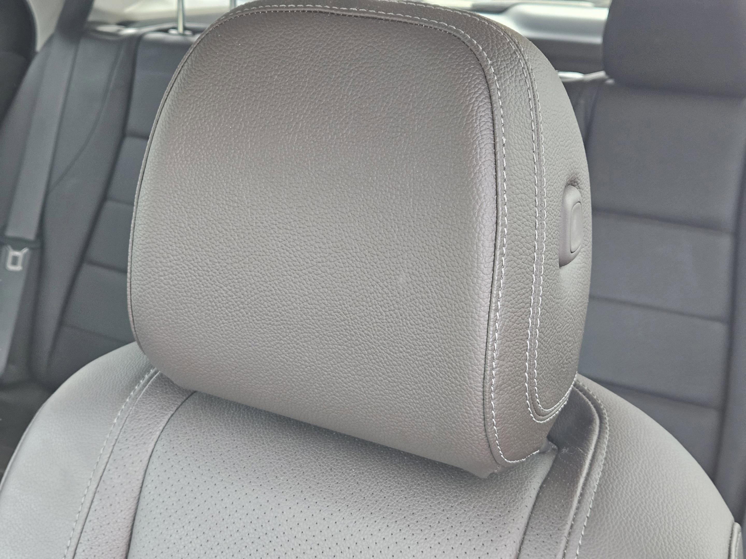 Used 2020 Mercedes-Benz GLE 350 4MATIC image 22