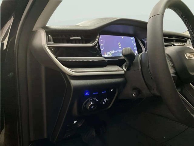 Used 2023 Jeep Grand Cherokee 4WD 4xe w/ Luxury Tech Group II image 25