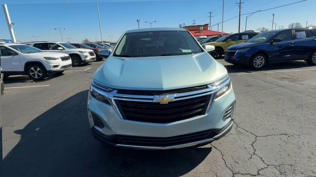 Used 2022 Chevrolet Equinox LT FWD image 3