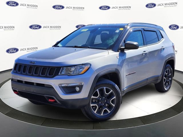 Used 2019 Jeep Compass Trailhawk AWD/4WD image 1
