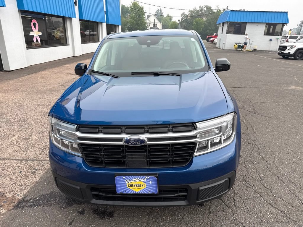 Used 2024 Ford Maverick Lariat AWD/4WD image 3
